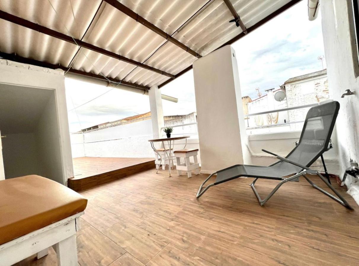 Apartamento Deluxe Terraza Y Bbq Santa Amalia Exterior foto